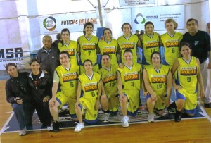 basket 300x203 Mitre lidera el torneo de Primera categoría