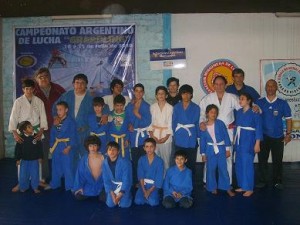 10 escuela karate para sordos 300x225 Escuela de judo para no videntes