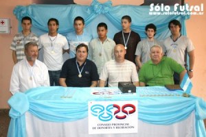 Reconocimiento futsal 300x200 Fueron distinguidos los campeones juveniles