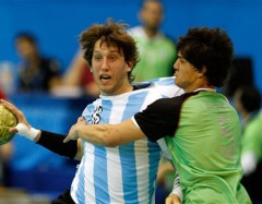 Federico Fernández argentina mexico 240x187 Argentina busca el pase a la final Panamericana