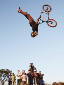 deportes extremos 225x300 Mucha adrenalina en Apóstoles