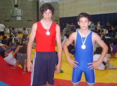 Ricardo y Nicolás Báez 240x177 Ricardo Báez medalla de oro en el Argentino