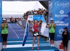 Simone ben 240x174 El Ironman de Cozumel con récord de atletas