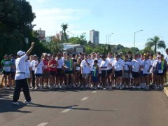 largada maratón de las Liebres 2011 240x180 Se corre la clásica Maratón de Las Liebres