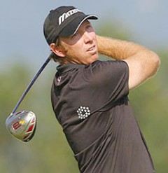 colo 16 240x247 Daniel Vancsik no estará en el Joburg Open