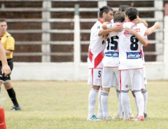 festejo Guaraní ante Brown 240x184 Tiene luces