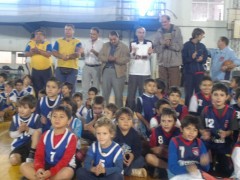 13052012296 1 240x180 Gran fiesta del minibásquetbol en Mitre
