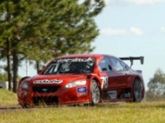 Matías Rossi 240x180 Matías Rossi arrancó mejor el sábado en Oberá