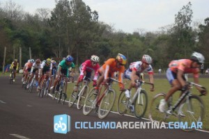 Manuel Silva venció en Apóstoles